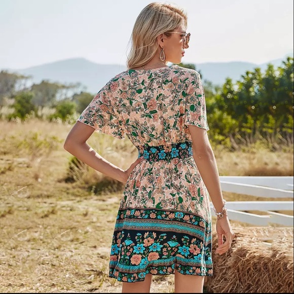 Simply Casual & Chic Bohemian Prairie Dress - Picture 3 of 5